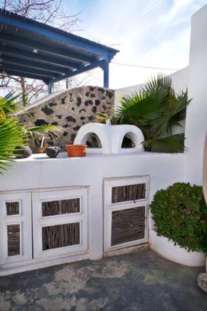 On An Island Suites & Apartments - Fira Exterior photo